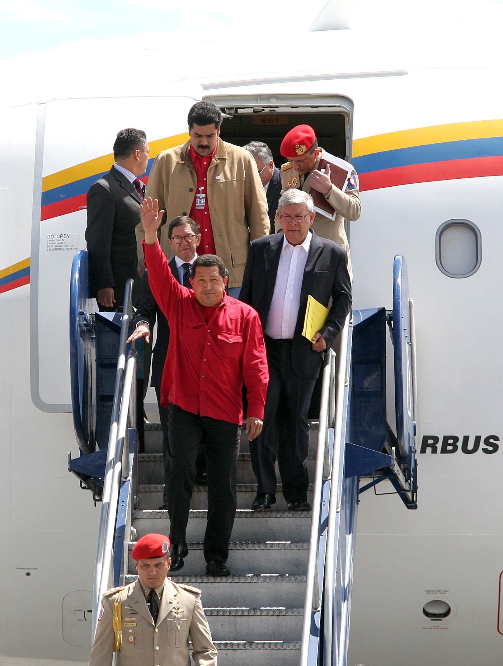 MUNDO - CAIDA MADURO - FOTO 4