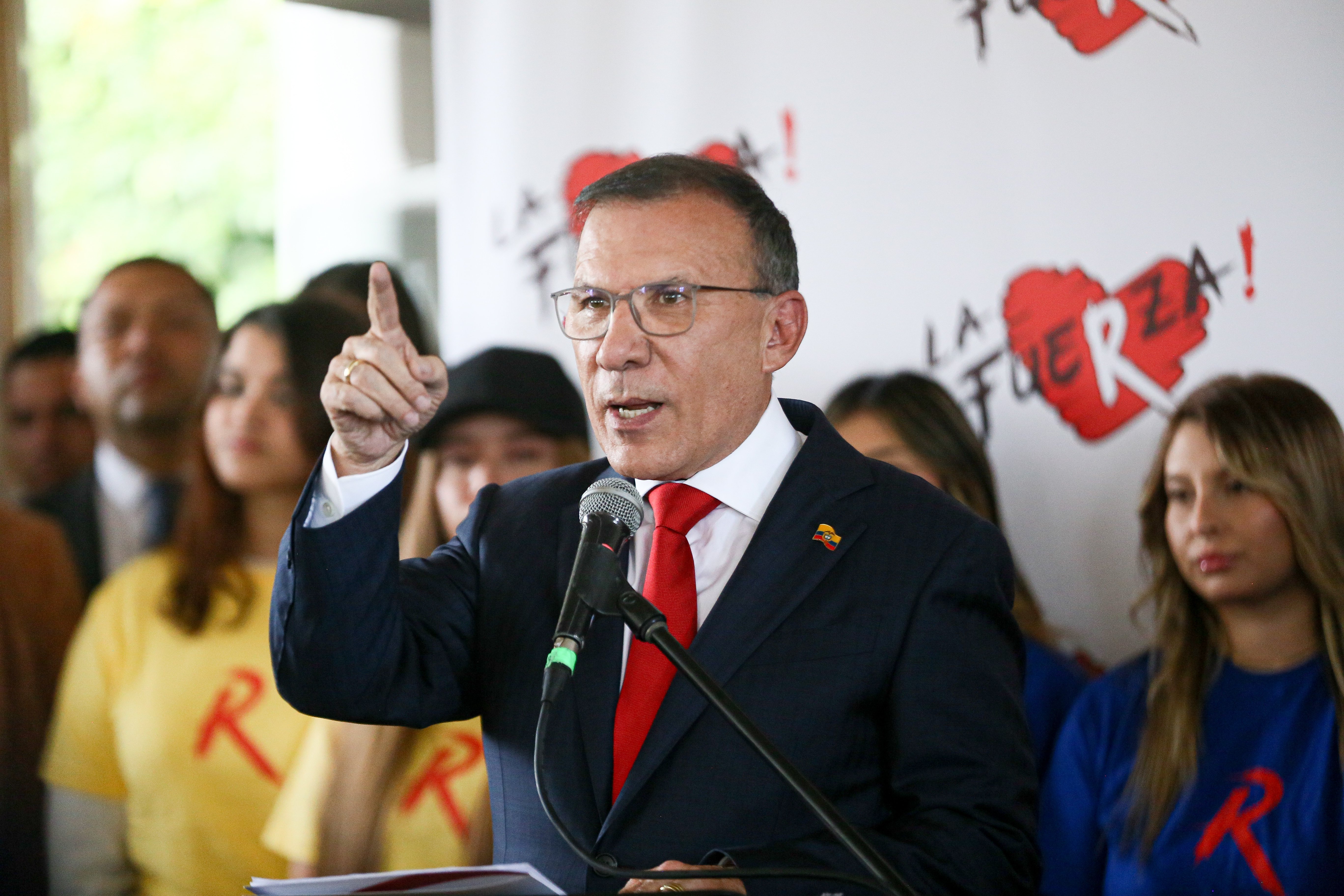 POLÍTICA SANTOS -ROY BARRERAS