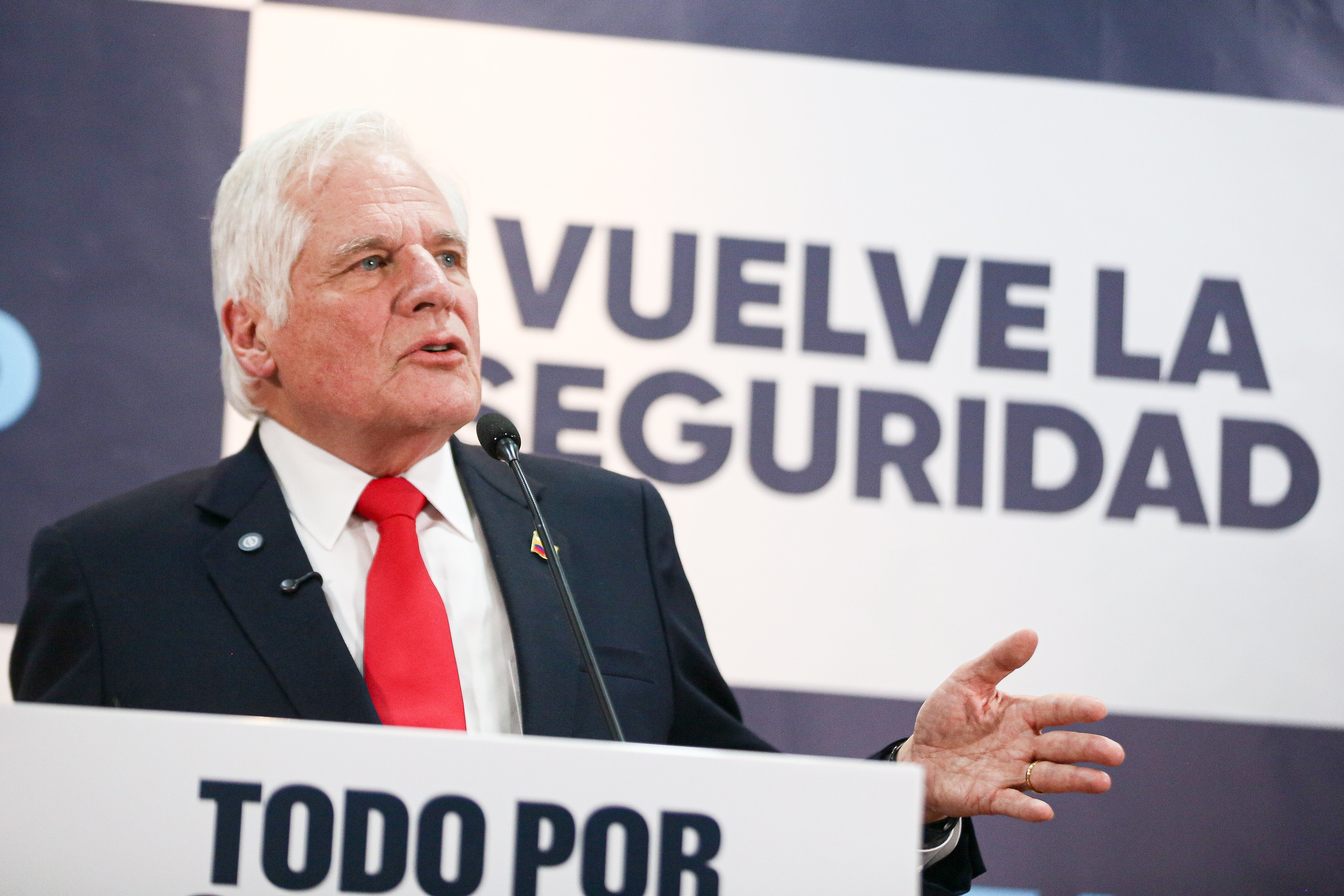 POLÍTICA-CENTRO DEMOCRATICO - MIGUEL URIBE LONDOÑO