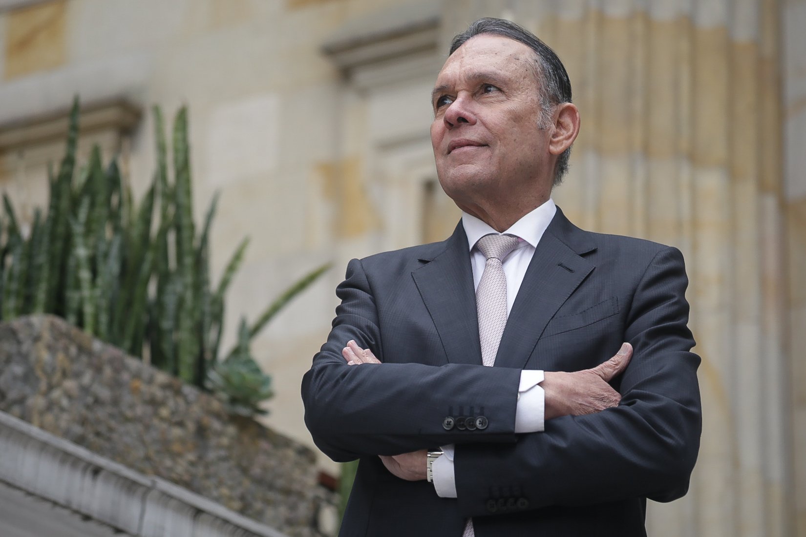 POLITICA-RETIROS ADHESIONES EFRAIN CEPEDA